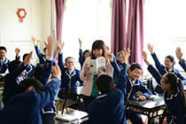 骚逼荡妇10p君谊中学“新初中”